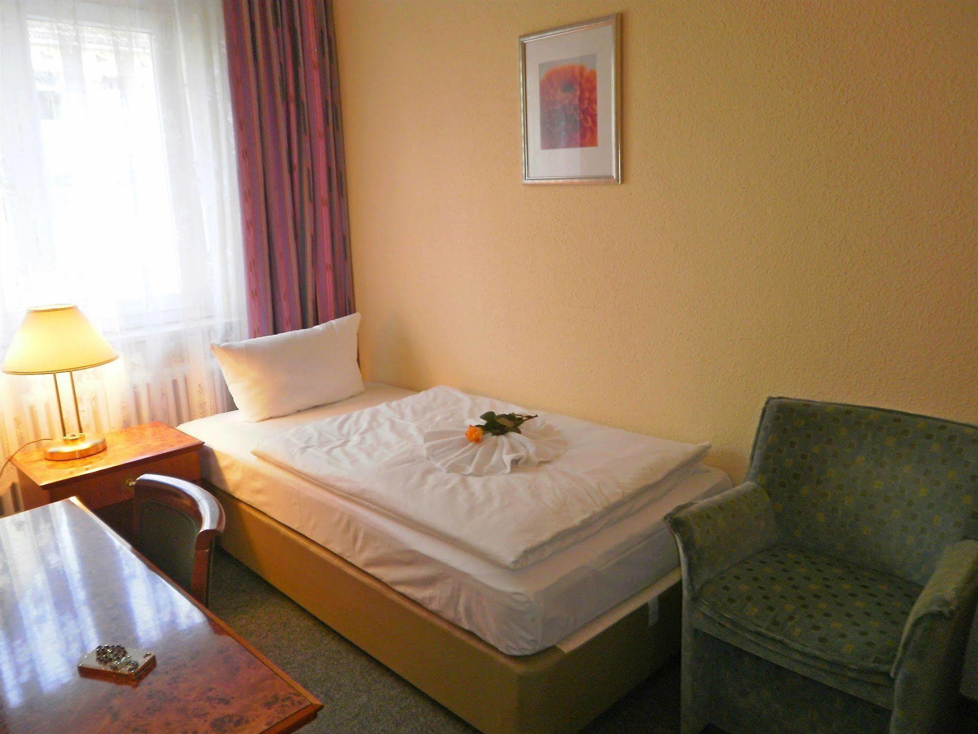 Hotel Amadeus Central Berlin Kültér fotó